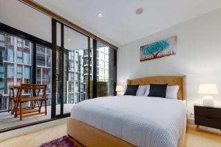 Near Marvel Stadium - Free Parking, Pool & Gym - 8