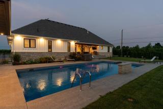 Farmhouse with Pool Hot Tub and Vineyards - 7