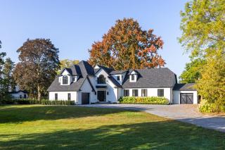 Vineyard Estate by the River with Pool - 0