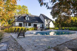 Vineyard Estate by the River with Pool - 3