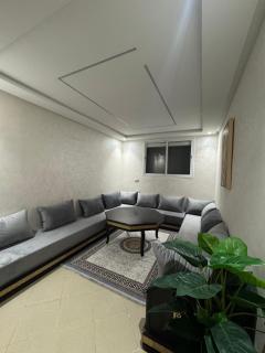 Cozy and bright apartment - 9