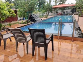 Sivarama garden resort AC 4 Bed rooms, swimming pool 4BHK room , Box cricket, open living hall, BOrn fair, BBQ, kichan with equipment , near beach to dora thota road - 8