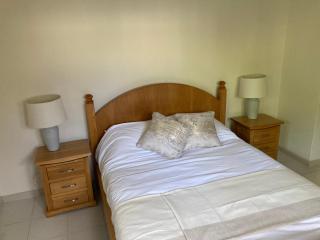 Four bedroom Villa, Sunset Crest, 30ft Private pool and tropical gardens - 4