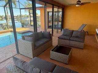 Tropical Paradise with gulf access and heated pool - 7