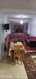 Apricot and spacious apartment - 8