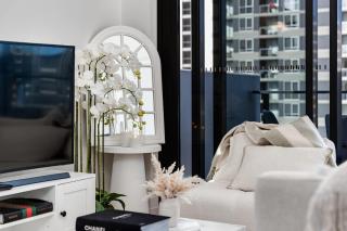 CS - Gorgeous City Views 2BR w Parking, Pool & Gym - 7