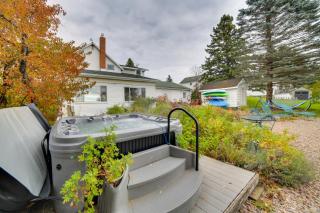 Copper Moose Cottage Historic Home with Game Room - 9