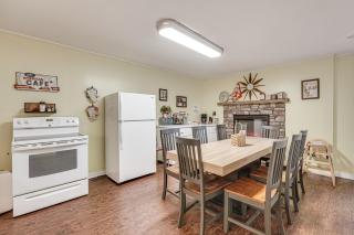 Steps to Lake! Home with Hot Tub in Rockaway Beach - 5