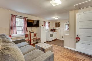 Lake Taneycomo Retreat Boat Slip, Pets Welcome! - 3