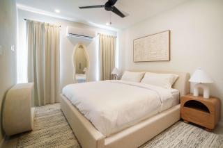 Elegant LUX 2BR 3mins to Beach Pool & Deck - 4