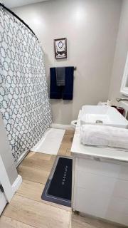 8354, Adams unit B - 9