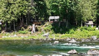Mt Index Riverview Cabin - 5