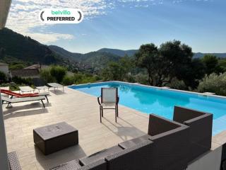 Villa l'Esquirol with view and pool - 0