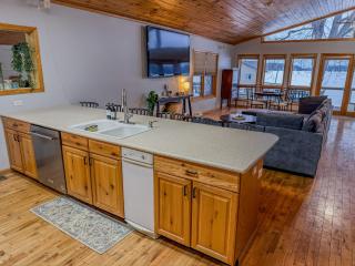 Luxury Waterfront Retreat on Black Lake - 2