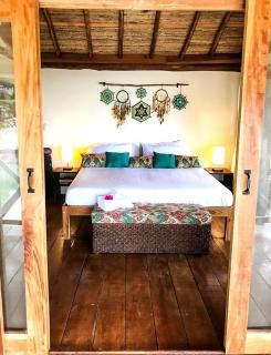 Peaceful Hillside Villa with Stunning Views - 1