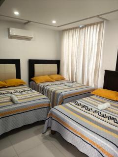 Casa Hannia 30 huéspedes Cerca de la playa Alberca - 3