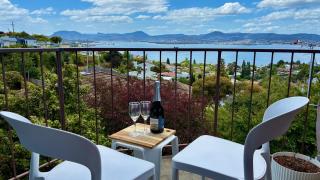 3 Bedroom Townhouse - Sandy Bay - Gorgeous View - 4