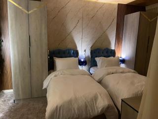 شقة عصرية 2025 غرف نوم 2 و مجلس فرش راقي جدا في الشميساني قرب المستشفى التخصصي - 9