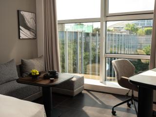 Atour Hotel Taizhou City Hall - 3