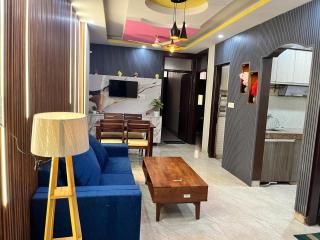 Luxury Private 3BHK Flat Delhi Airport Wi-Fi Free Parking 101 - Nova Deli - 5