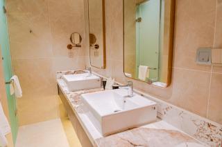 Regal Collection House - 8