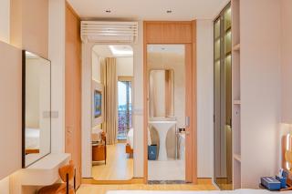 Regal Collection House - 5