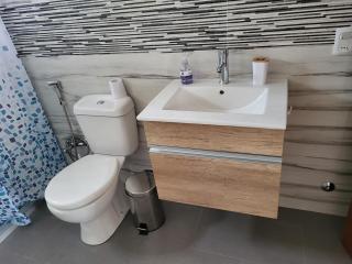 The reunion place 3 blocks from beach - 6