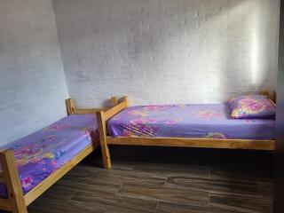 The reunion place 3 blocks from beach - 2