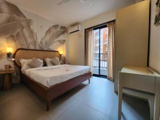 Botanica Luxury 1BHK Apartment, Pool & Parking - Near Candolim Beach - 7