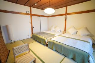 100平米で最大10名宿泊可能- Shinsaibashiまで徒歩5分の立地で美しい日本家屋です-BBQも楽しめます - 1