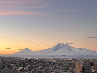 Noah's sunlight villa hostel - 4