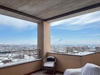 Noah's sunlight villa hostel - 9