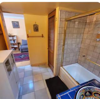 cozy 1 bedroom cottage in Albany - 6