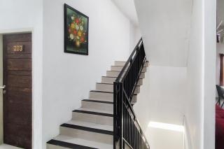 RedDoorz at Qaireen Living Jambi - 5