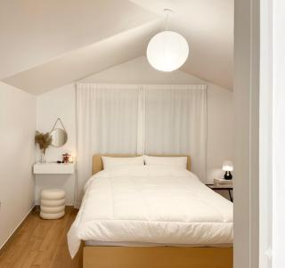 Stay DAON Hongdae Private 4 Bedroom House with 4 Queen Beds 10 mins to station - 6