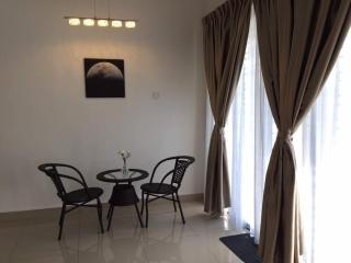 The Sam's Homestay Johor Bahru with KTV BBQ Netflix - 3