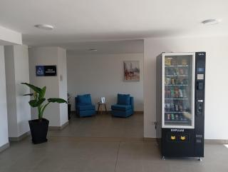 Bello departamento familiar nuevo en La Serena vista al mar, piso 4 con ascensor, malla de seguridad anticaída, piscina, estacionamiento gratuito, regalo de bienvenida, a pasos del Faro - 5