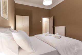 Stylish Apartment In The Heart Of Thessaloniki - 6