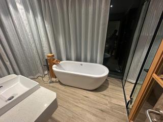 LandMark Ecopark- Swanlake residences - 2