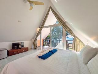 Five Palms Beachfront Villa - by KohChangVillas - 1