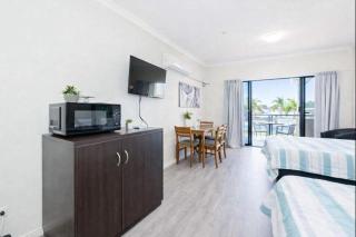The Anchorage Escape Studio - Steps away from City, Ferry and Stadium in Townsville - 6
