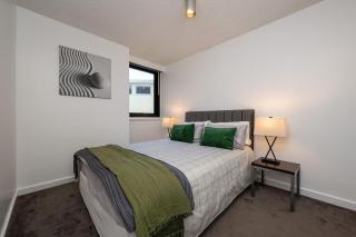 The Baseline Stay - 6