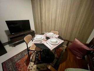 Studio with Balcony, TV Netflix near Shaw MRT Station - 0