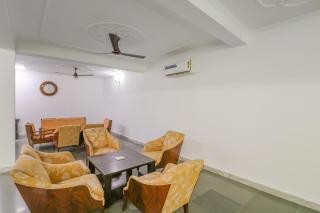 Hotel O Taj Home's - 4