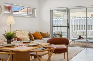 Large Family Home, Albany Hwy, Close To City - 9