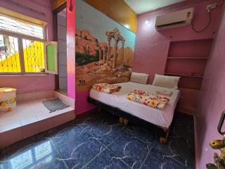 TEMPLE VIEW GUEST HOUSE - 9