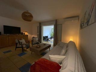 T3 Hevi - 68m2 avec terrasse extérieure et piscine commune - La Saline-les-Bains - 1