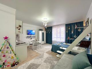 Raduga West 'Azure' Apartment - 9