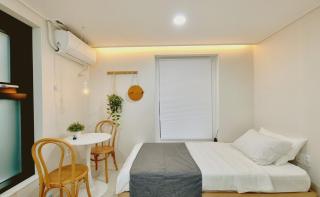 Cozy Studio Blanc Near KSPO Dome - 8