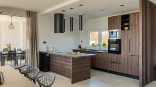 Modern Villa Tonka with pool and grill in Porec - Tar - 3